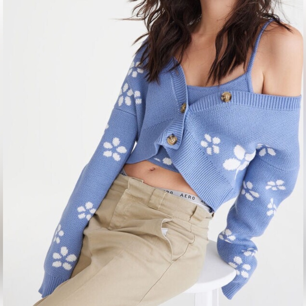 Aeropostale Sky blue white Daisy Long Sleeve Cropped Cardigan sweater xs